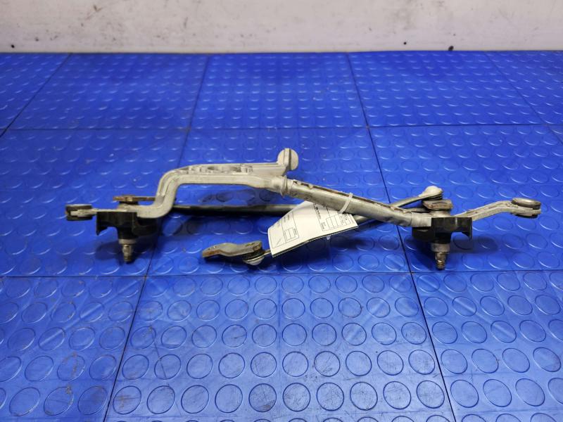 2015 Toyota Prius Wiper Trans. Linkage