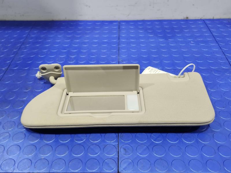 2015 Nissan Murano Sun Visor