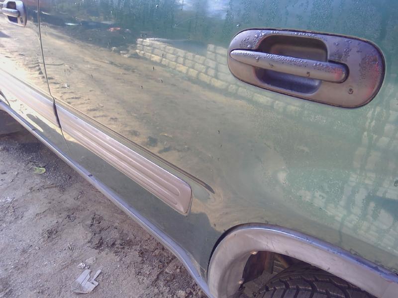 2001 Honda CR-V Rear Door
