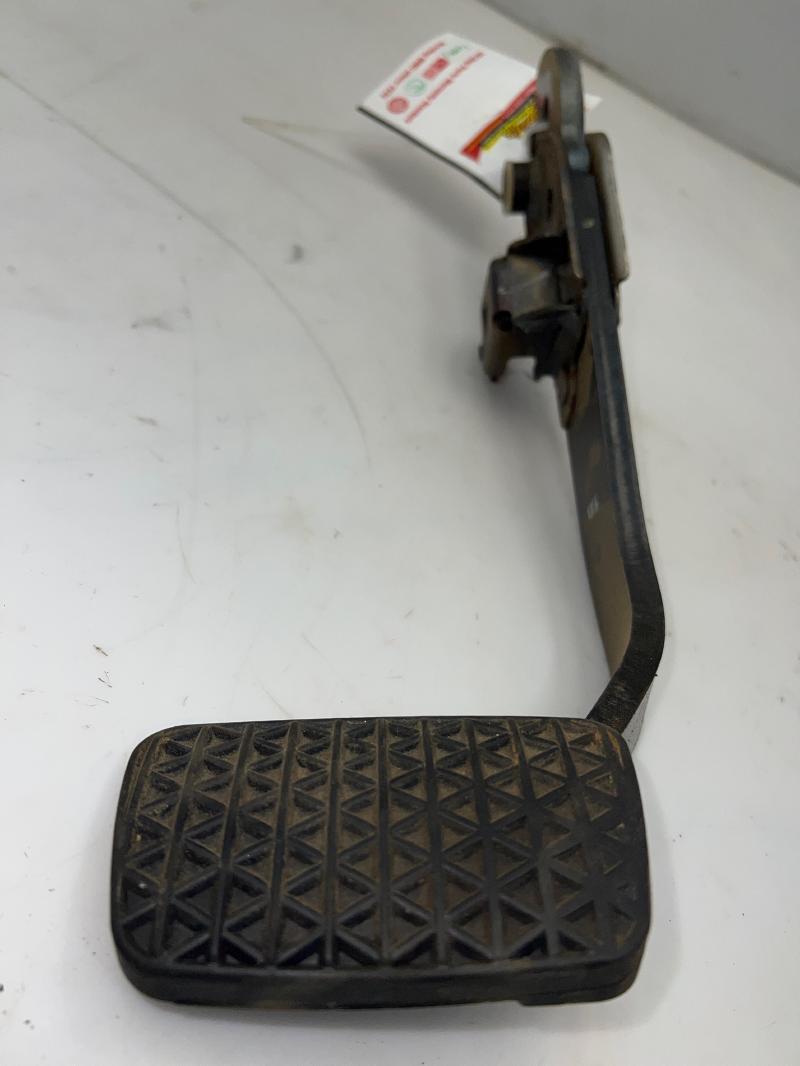 2012 - 2017 Buick Verano Brake Pedal Assembly OEM