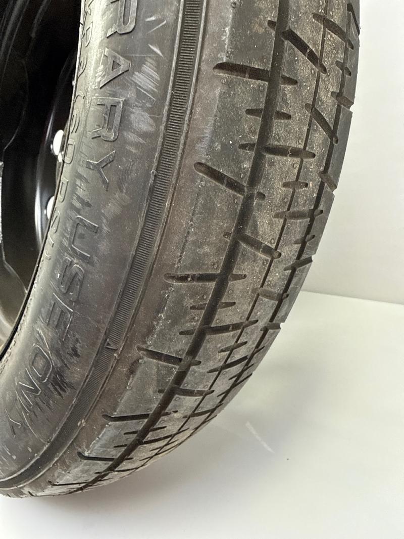 2011 Ford Edge Wheel