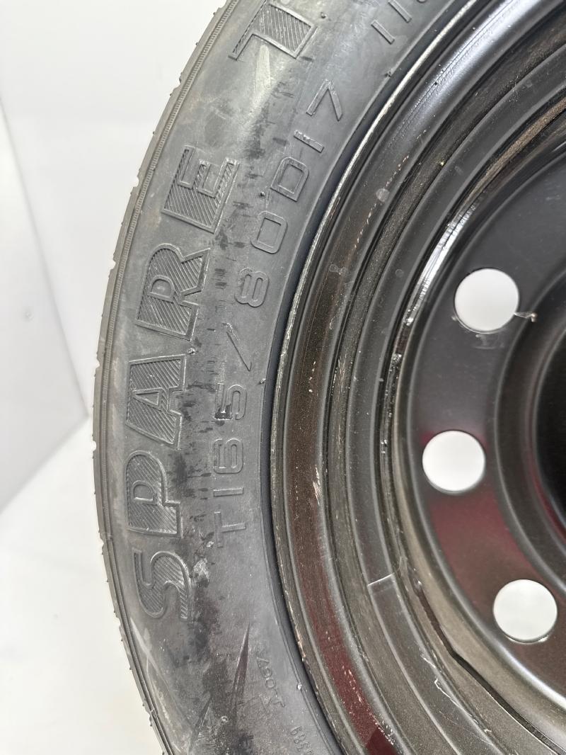 2011 Ford Edge Wheel