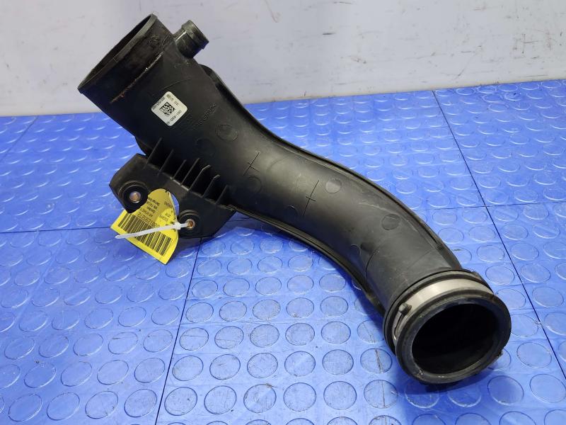 2016 Ford Escape Air Intake Tube/Resonator