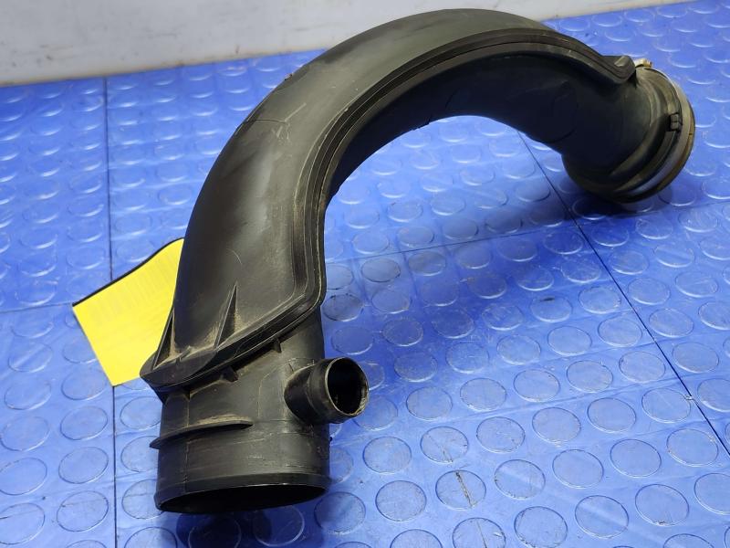 2016 Ford Escape Air Intake Tube/Resonator
