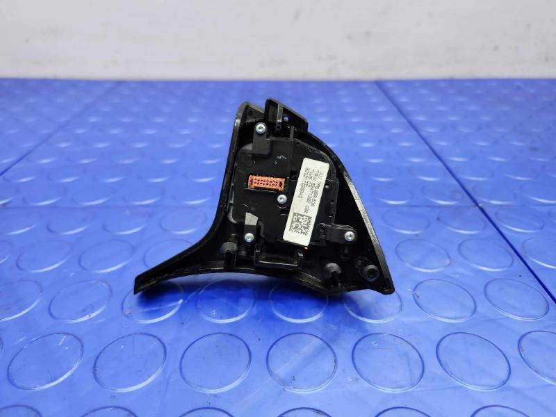 2011 Volkswagen Touareg Combination Switch