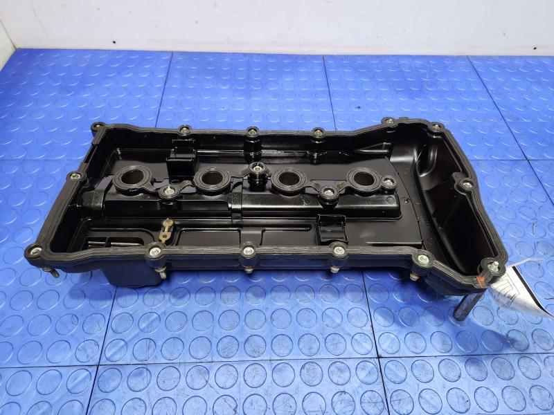 2014 Dodge Journey Valve Cover