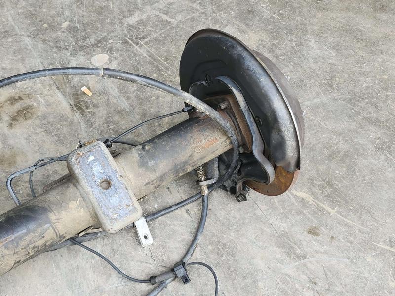 2007 Hummer H3 Rear Axle Assy.