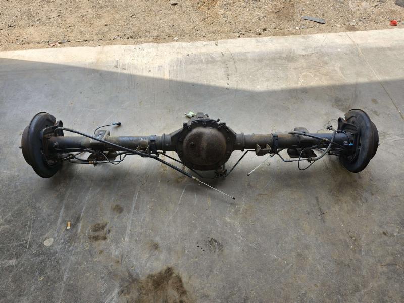 2007 Hummer H3 Rear Axle Assy.