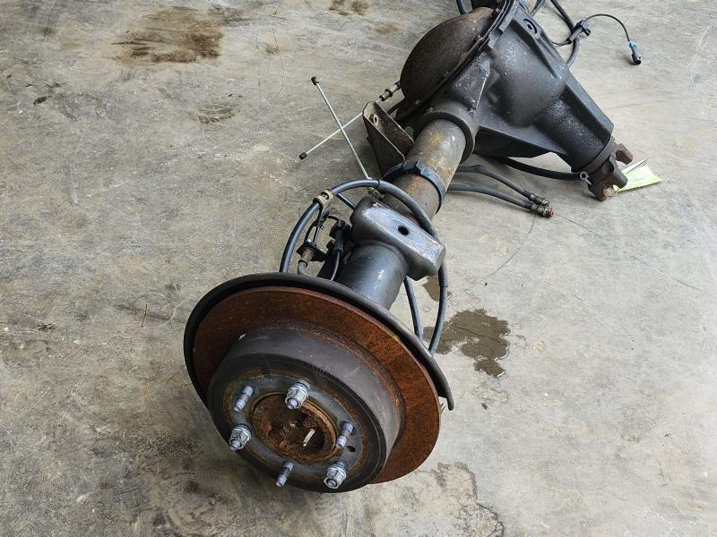 2007 Hummer H3 Rear Axle Assy.