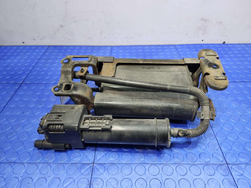 2015 Toyota Prius Evaporator Canister