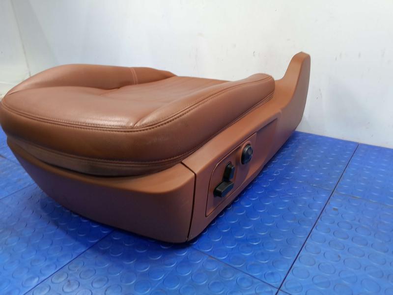 2018 Maserati Ghibli Front Seat