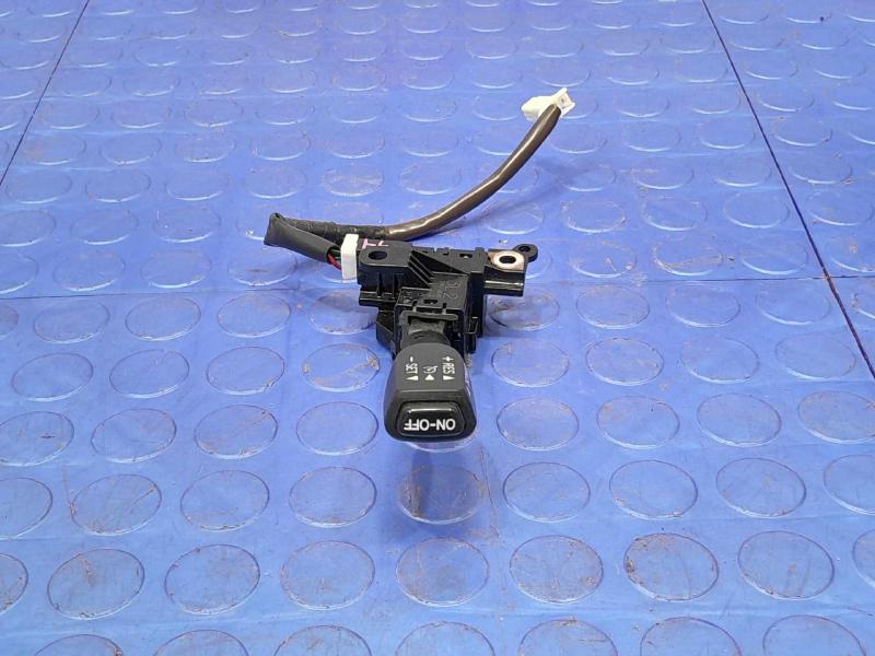 2014-2016 Toyota RAV4 Steering Column Cruise Control Switch OEM 846320E020