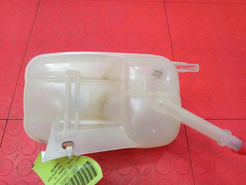 2020 Nissan Sentra Coolant Recovery Bottle