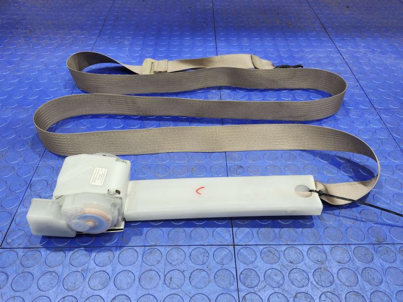 2015 Jeep Grand Cherokee Rear Seat Belt
