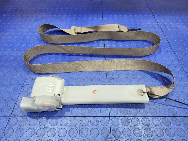 2015 Jeep Grand Cherokee Rear Seat Belt