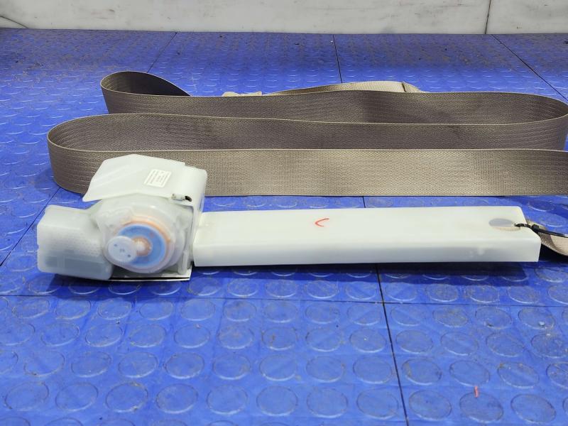 2015 Jeep Grand Cherokee Rear Seat Belt