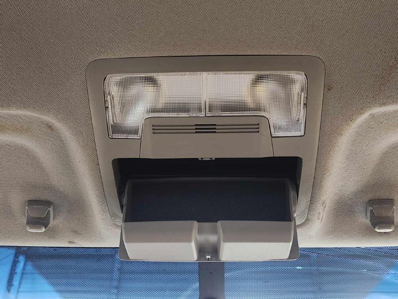 2012 Toyota Camry Front Console