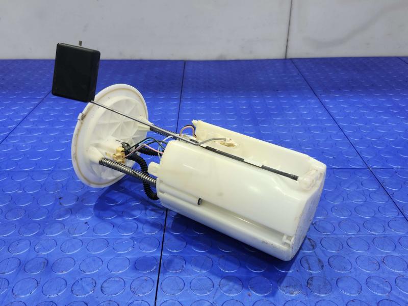 2007-2009 Toyota Tundra 4.7L Fuel Pump Assembly Genuine OEM 770200C072