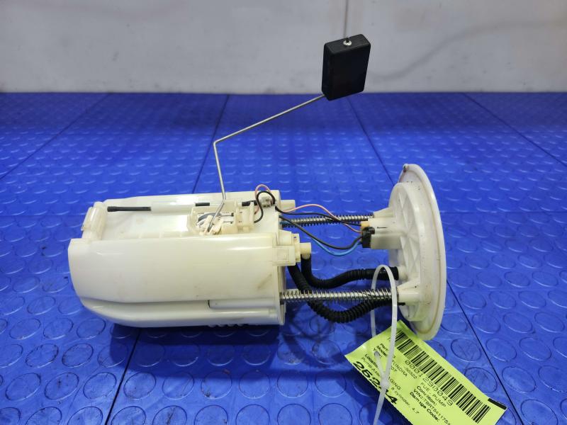 2007-2009 Toyota Tundra 4.7L Fuel Pump Assembly Genuine OEM 770200C072