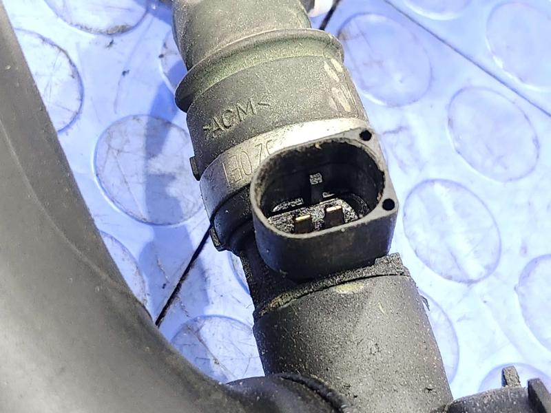 2012 Mercedes Sprinter Air Intake Tube/Resonator