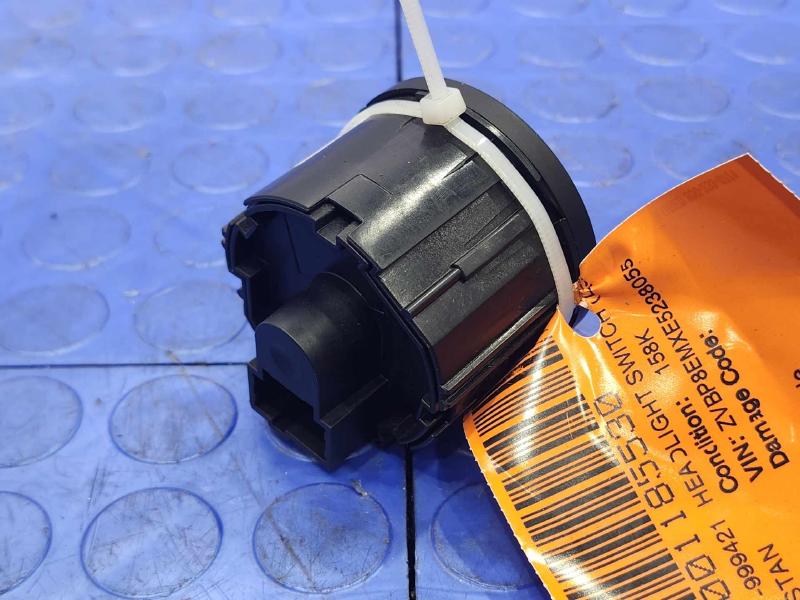 2014 Ford Mustang Headlight Switch (Dash Mtd)