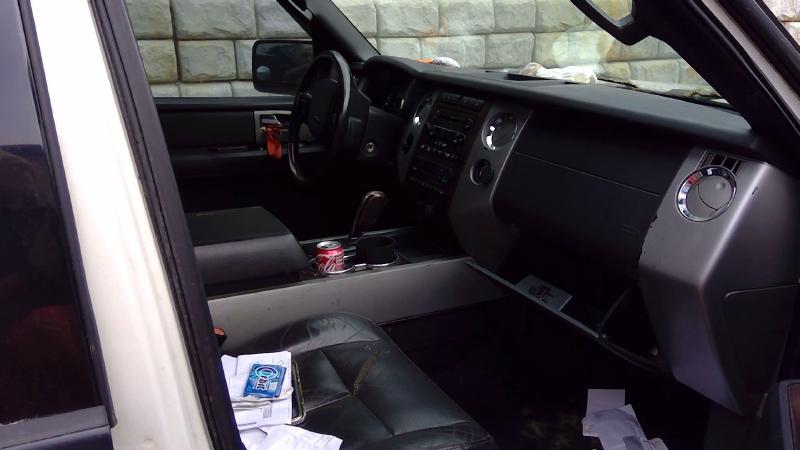 2007 Ford Expedition Back Glass/Window