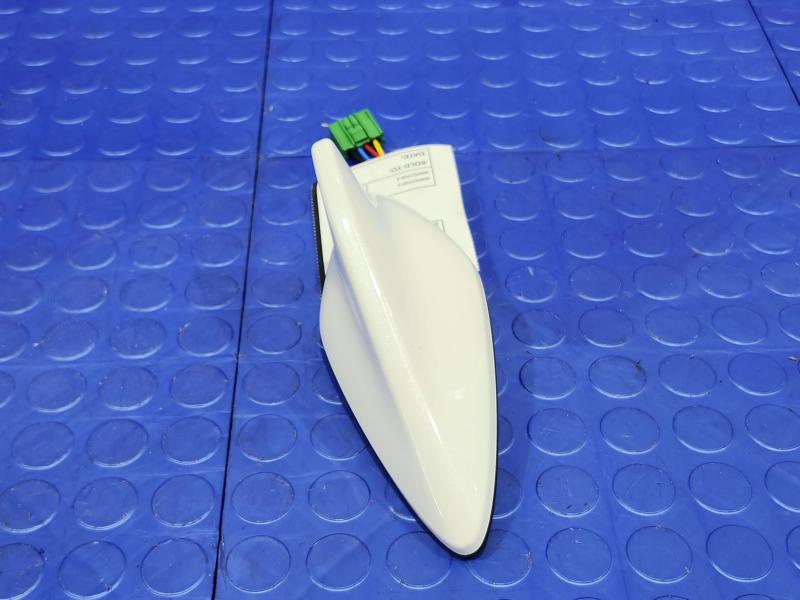2025 Kia K4 Antenna