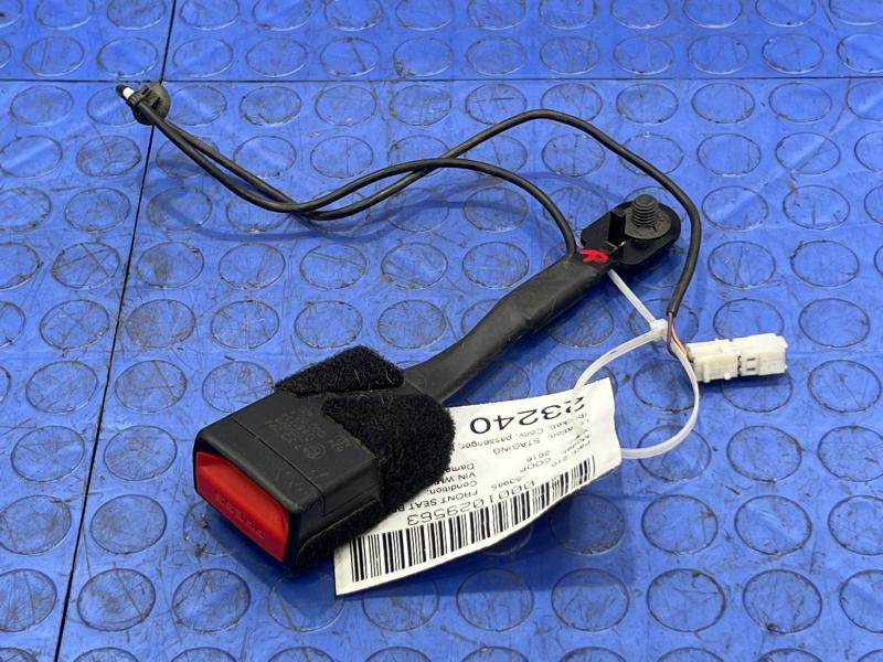 2016 MINI Cooper Front Seat Belt