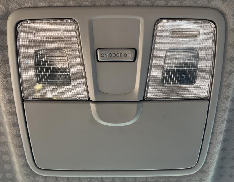 2014 Hyundai Veloster Front Console