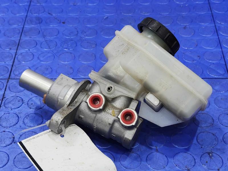 2008 Infiniti G35 Master Cylinder