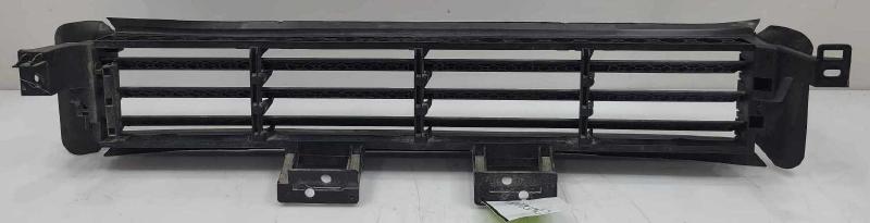 2015 - 2023 Nissan Murano Radiator Shutter Assembly OEM 623309HS0A