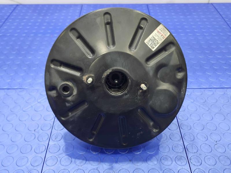 2015 Volkswagen Golf Power Brake Booster