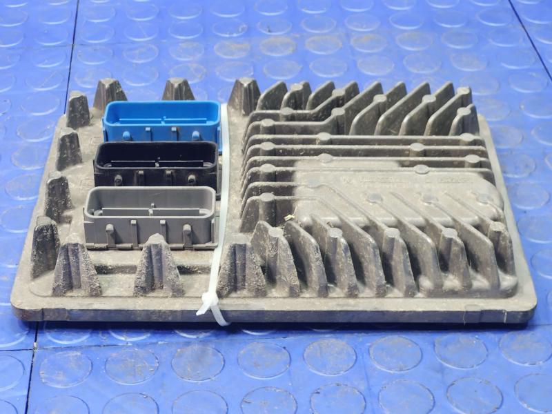 2016 Chevrolet Silverado 1500 Engine/Motor Brain Box
