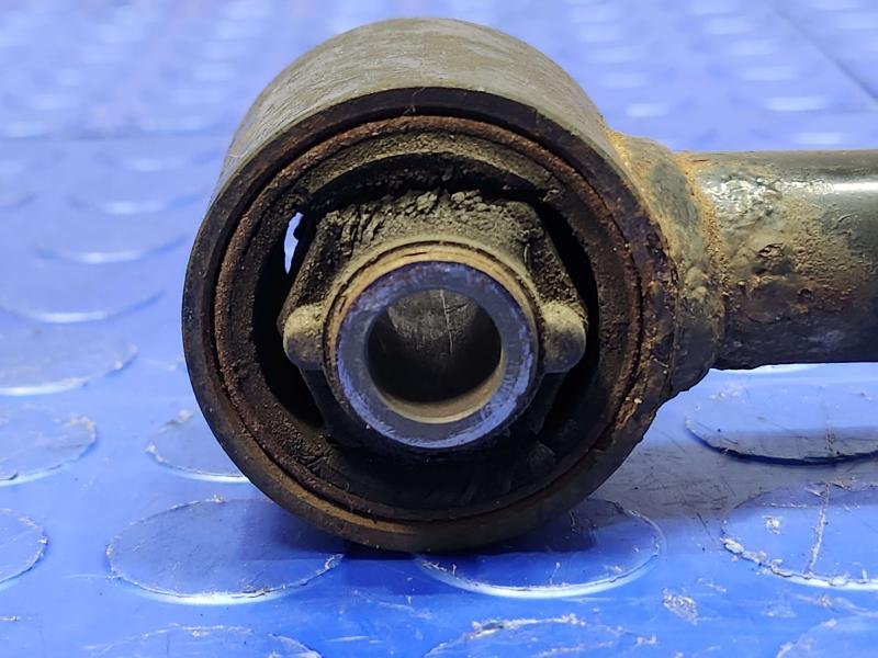 2002 Toyota Camry Lower Control Arm Rr