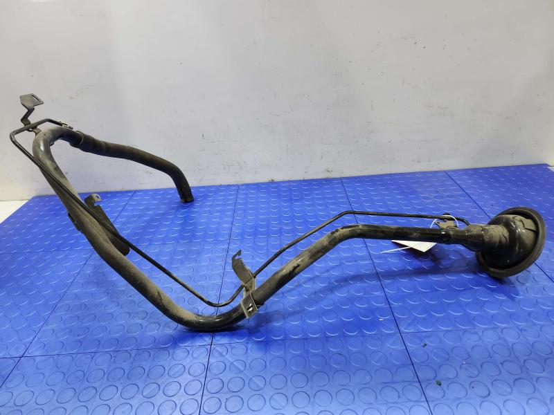 2013 Infiniti FX35 Fuel Filler Neck