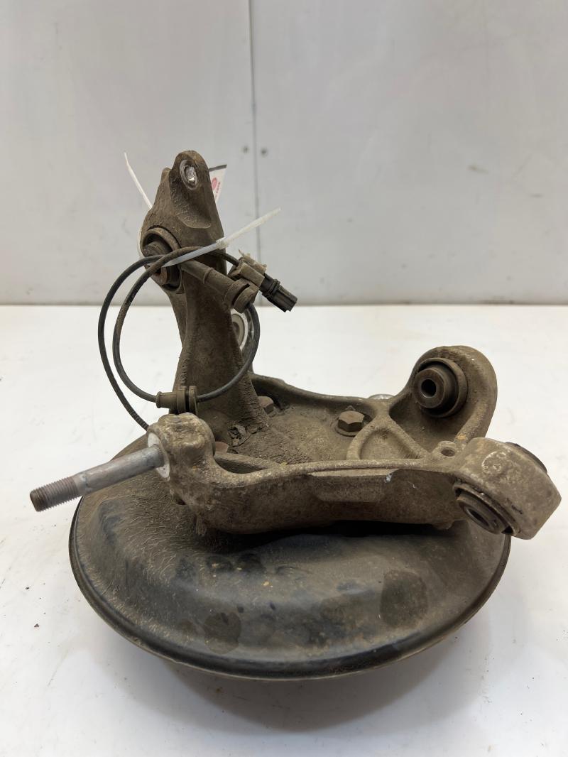 2009 - 2014 Acura TSX Rear Spindle Knuckle with Hub RH Passenger Side OEM 52210TC0T00