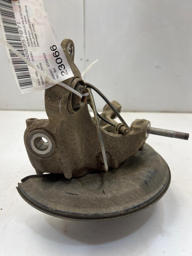 2009 - 2014 Acura TSX Rear Spindle Knuckle with Hub RH Passenger Side OEM 52210TC0T00