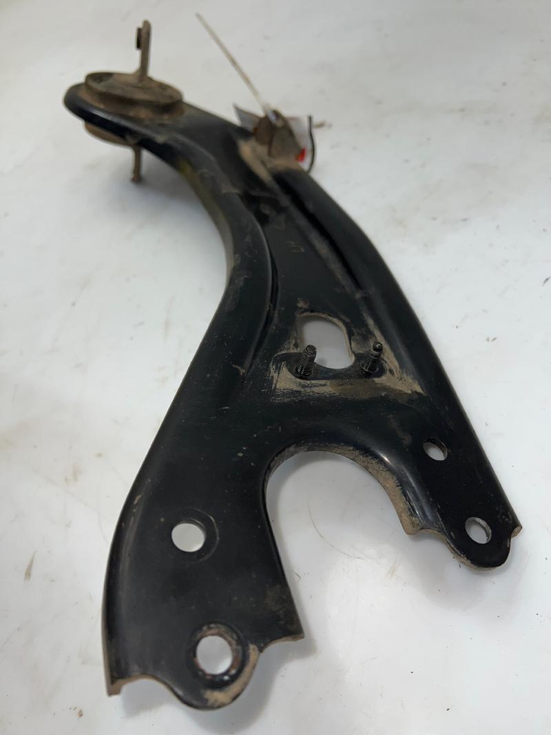2011 Hyundai Sonata Lower Control Arm Rr