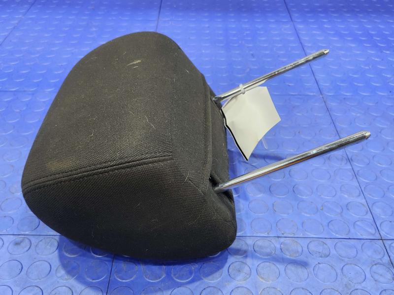 2010 Chevrolet Tahoe Headrest