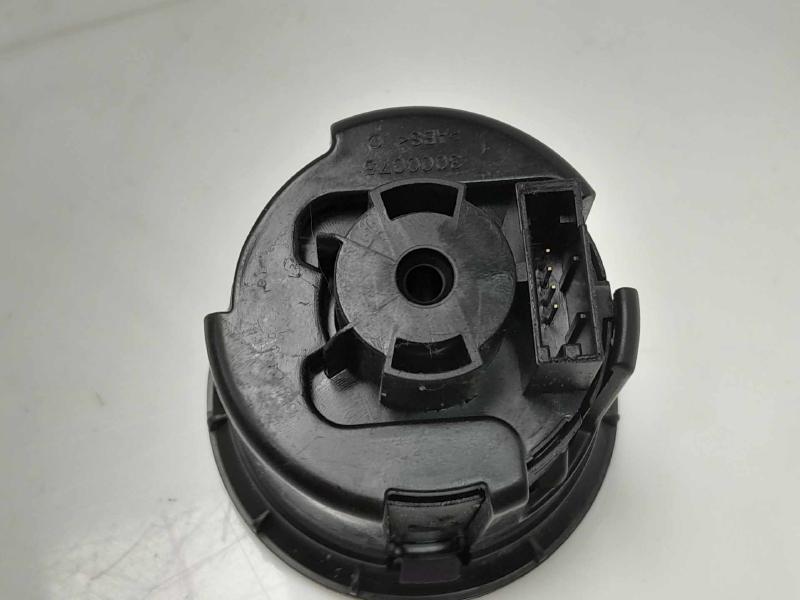 2014 Dodge Journey Headlight Switch (Dash Mtd)