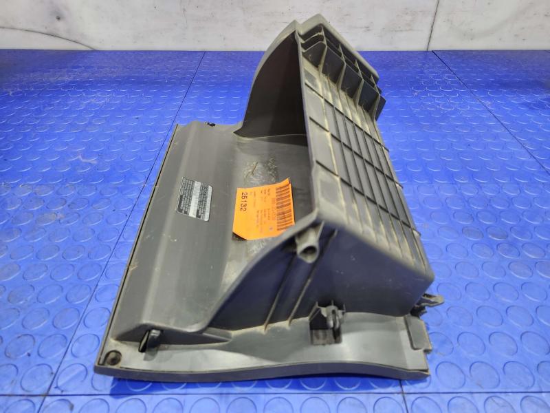 2010 Toyota Prius Glove Box