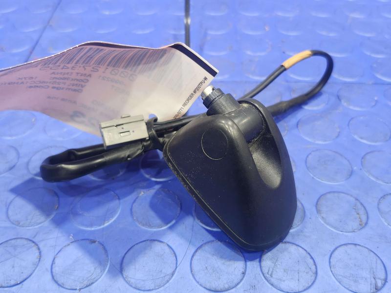 2009-2013 Subaru Forester Radio Antenna Base Genuine OEM 86321SC200