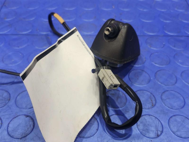 2009-2013 Subaru Forester Radio Antenna Base Genuine OEM 86321SC200