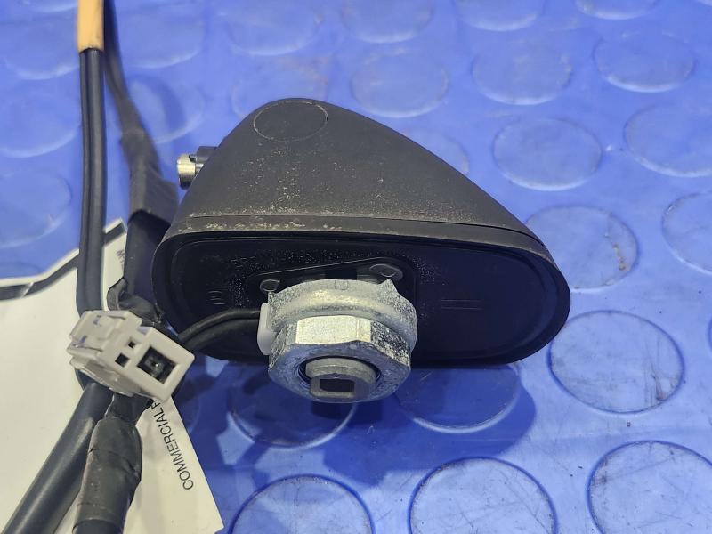 2009-2013 Subaru Forester Radio Antenna Base Genuine OEM 86321SC200