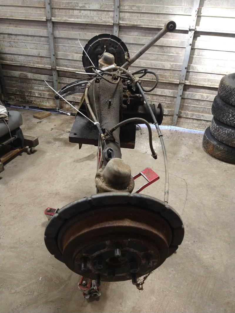 1995 Chevrolet Tracker Rear Axle Assy.