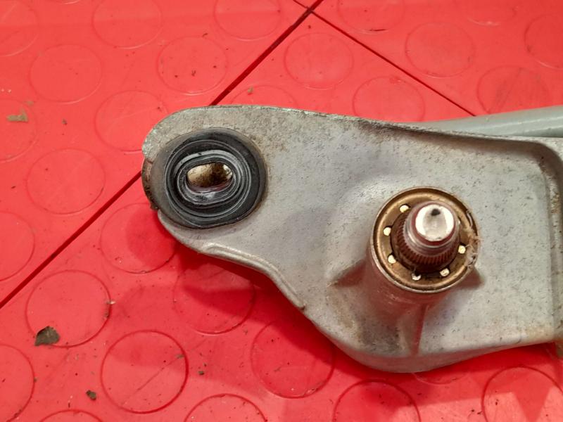 2008 Lexus GS 350 Wiper Trans. Linkage