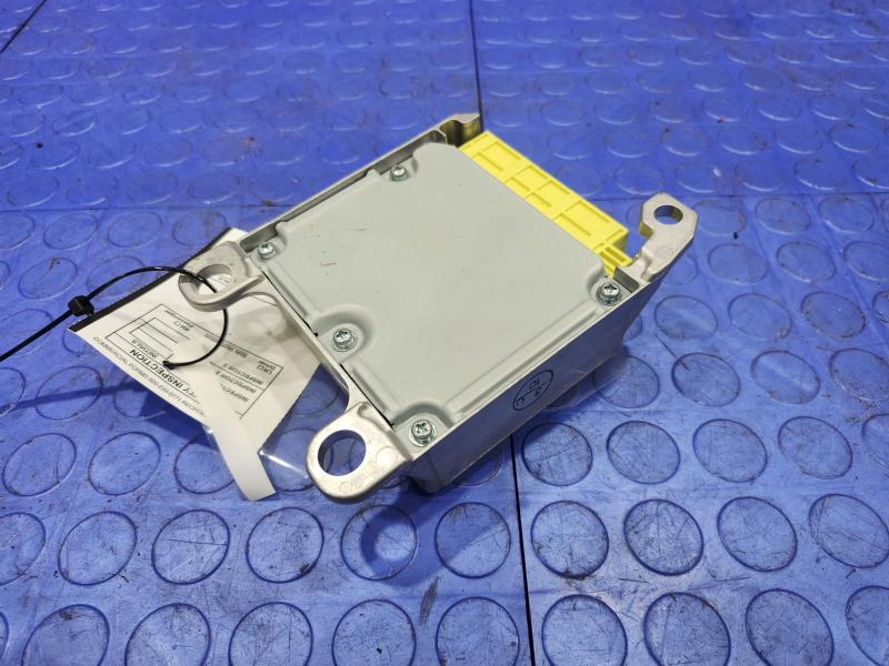 2017 Toyota Prius Chassis Brain Box