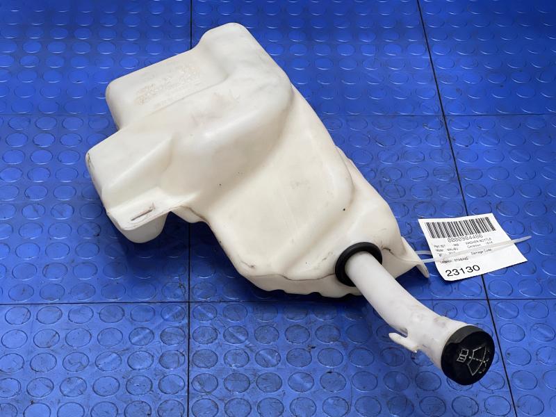 2013 Chevrolet Malibu Washer Bottle
