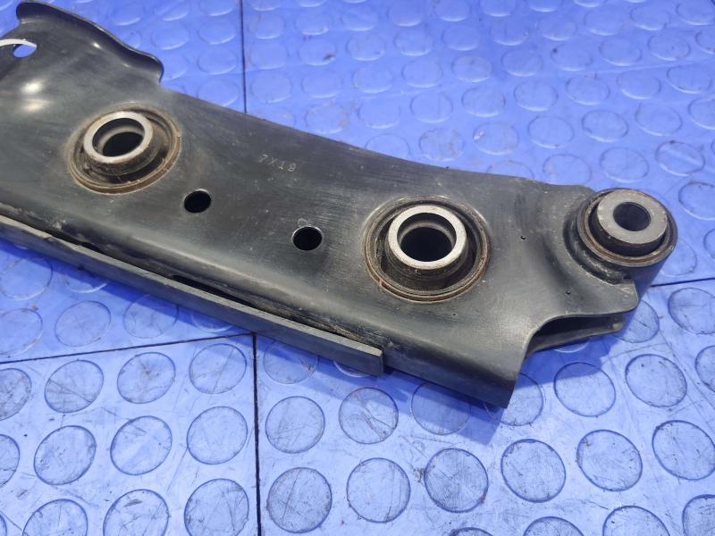 2018 Nissan Maxima Lower Control Arm Rr