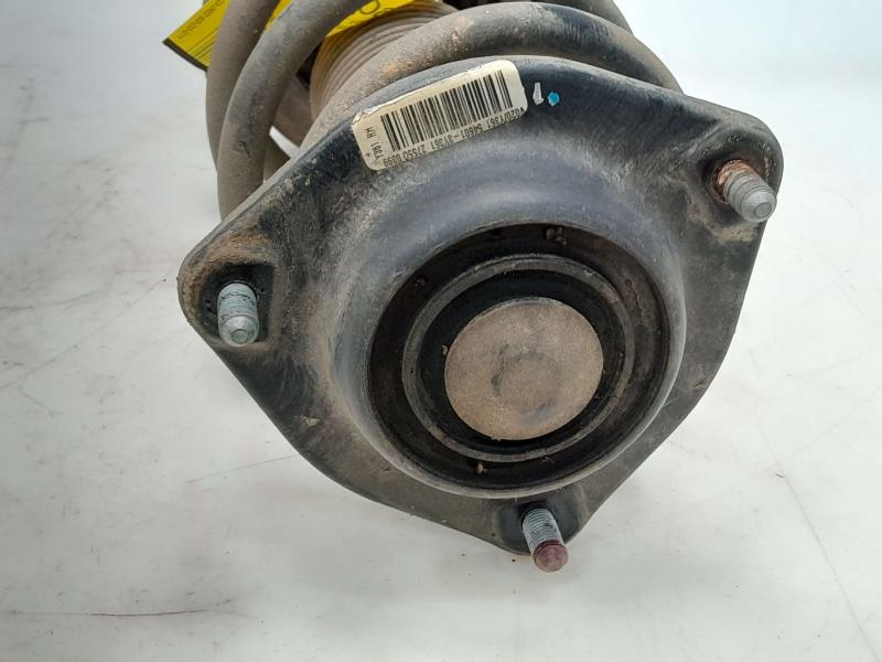 2014-2016 Hyundai Elantra Sedan Front Strut Assembly Right Passenger Side OEM 546613Y161 ,RH